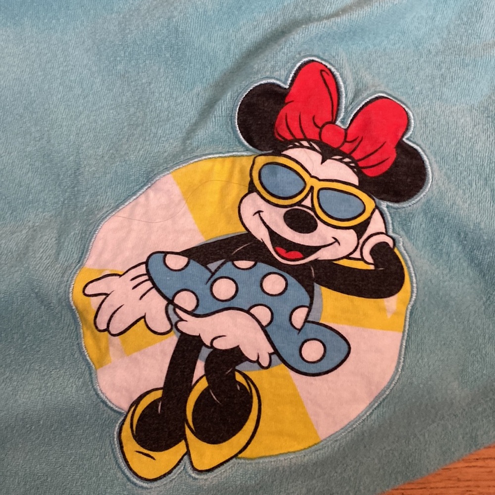 Disney snack Minnie Mouse pool terry cloth beach cover up Beach theme Cape - Picture 2 of 7
